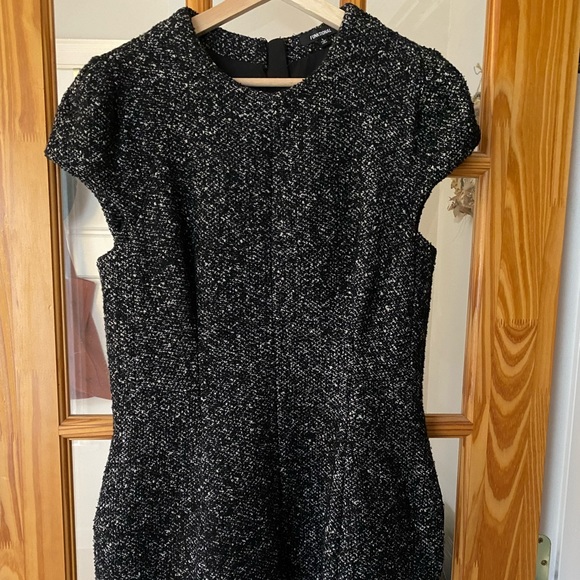 Funktional wool boucle dress - Picture 1 of 5